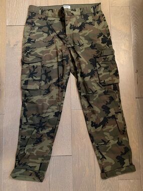Signature Levi’s Camo Pants